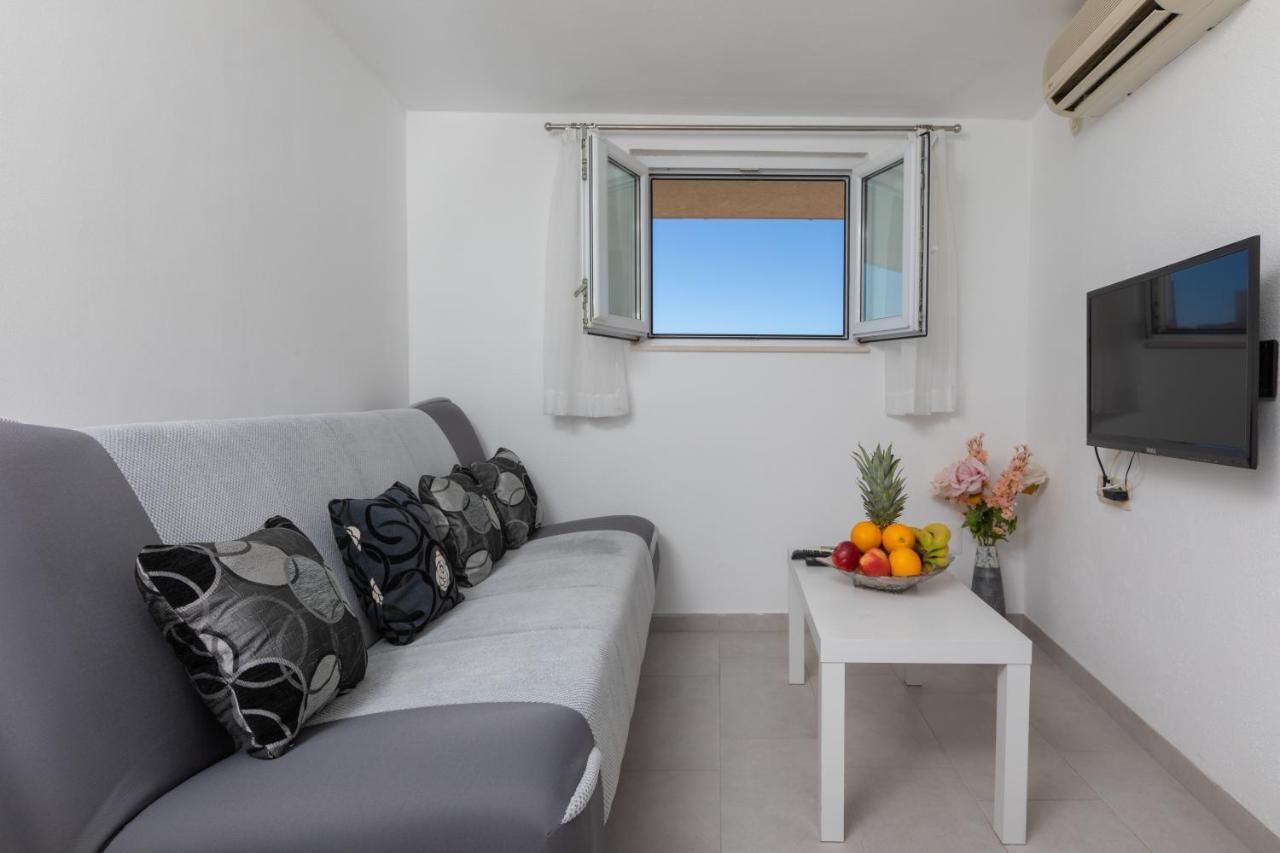 Apartments Petrovic Makarska Dış mekan fotoğraf