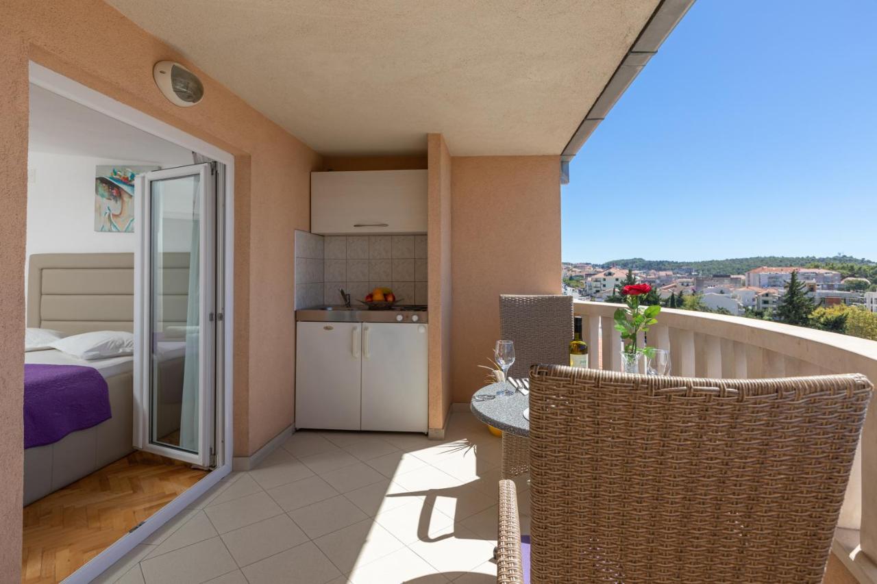 Apartments Petrovic Makarska Dış mekan fotoğraf